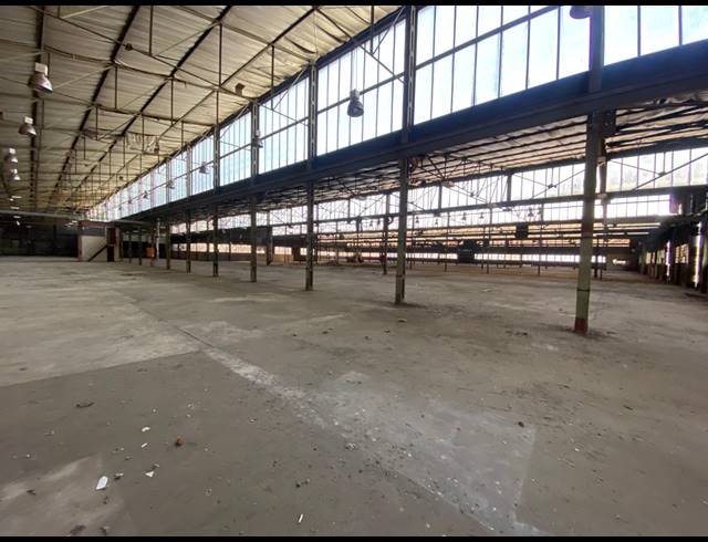 13,000M² WAREHOUSE FOR SALE IN TECHNIKON
